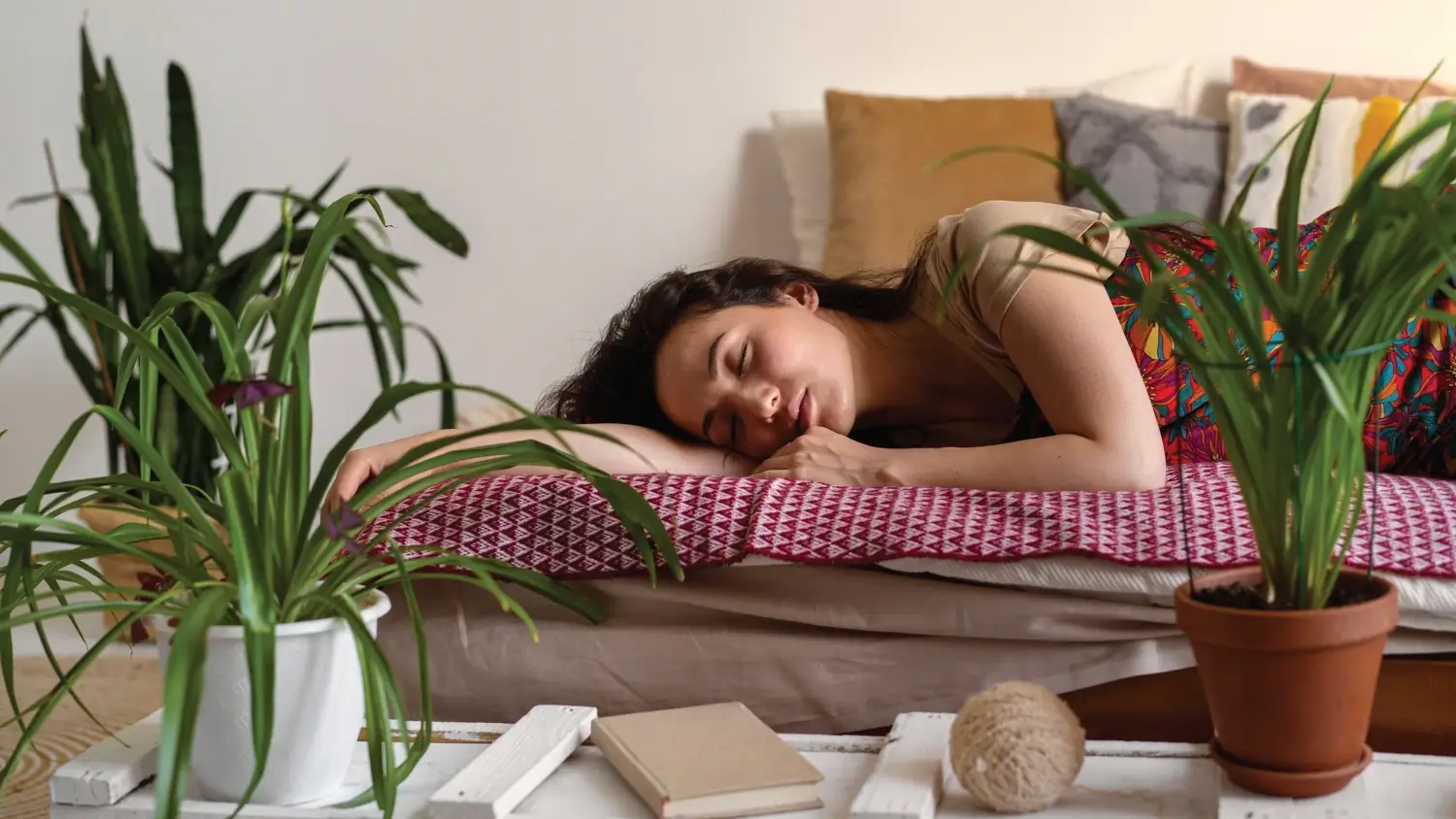 You are currently viewing Sleep Better Tonight: Natural Ways to Improve Rest and Recovery